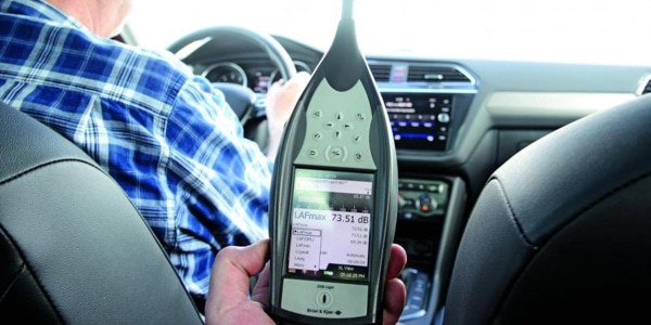 SUV lastiği testi: AutoExpress araç içerisindeki yuvarlanma gürültüsünü değerlendirdi