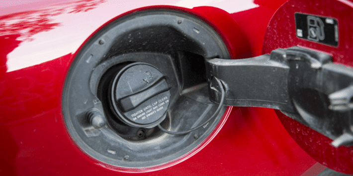 Aracınıza yakıt doldurmanızı sağlayacak depo kapağı nerede?